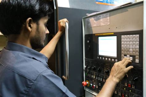 cnc machine maintenance training in delhi|cnc training institute Delhi.